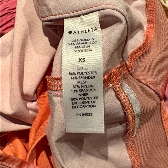 ATHLETA Mesh Racer Run Shorts 4” in Muted Pinks Size XS -- - Picture 8 of 8